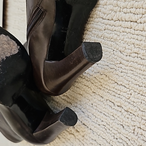 Marc Jacobs Leather Round Toe Booties - Picture 7 of 10